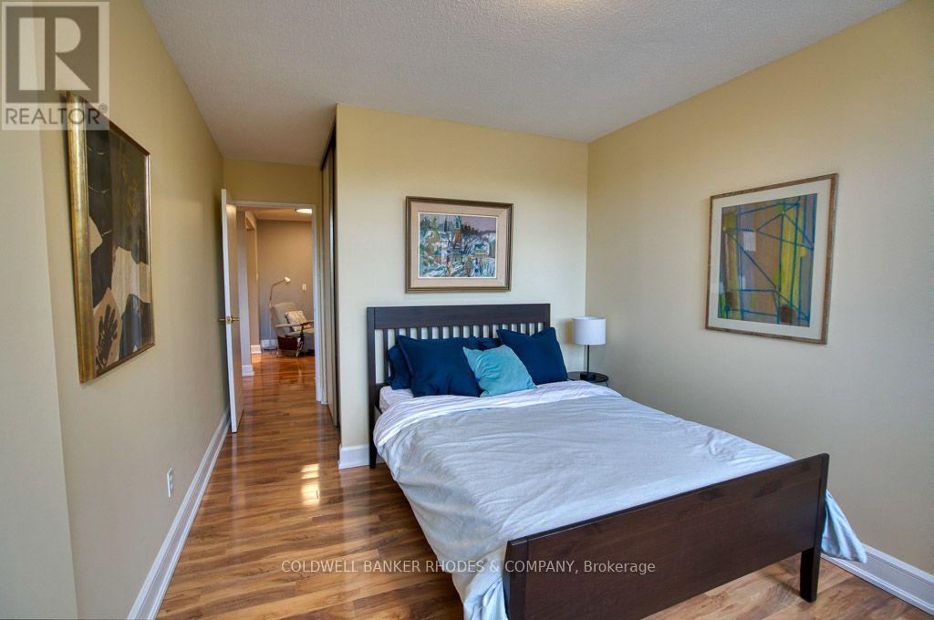 60 Mcleod Street — photo 31