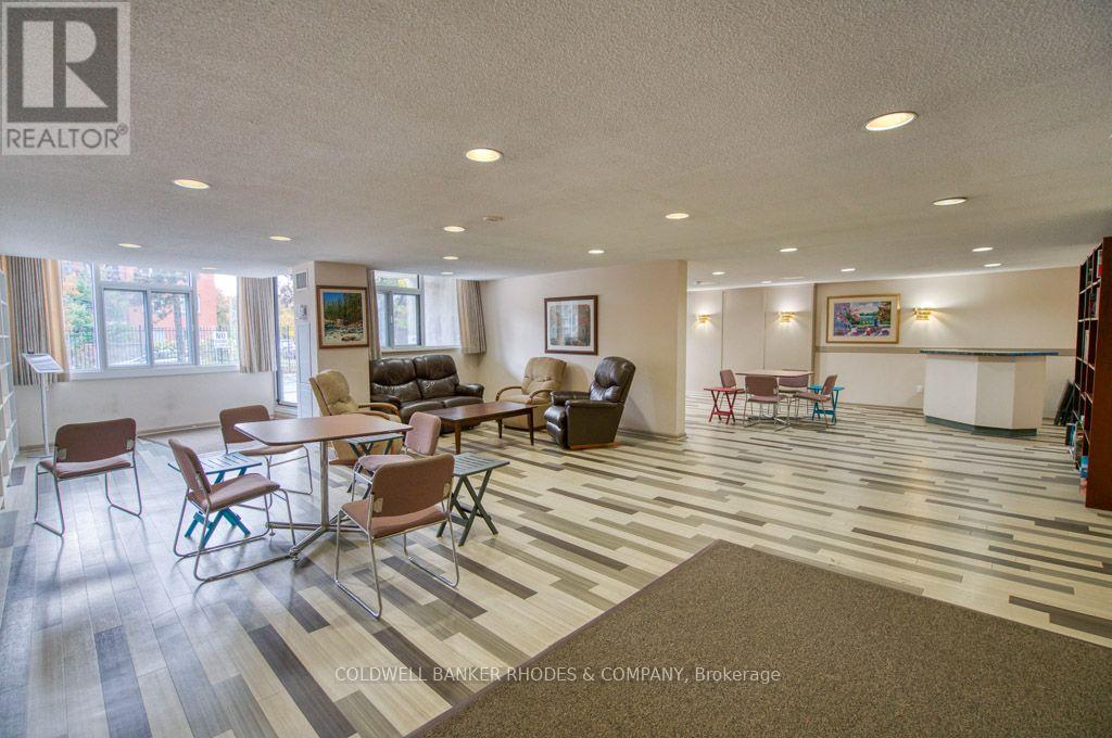 60 Mcleod Street — photo 41