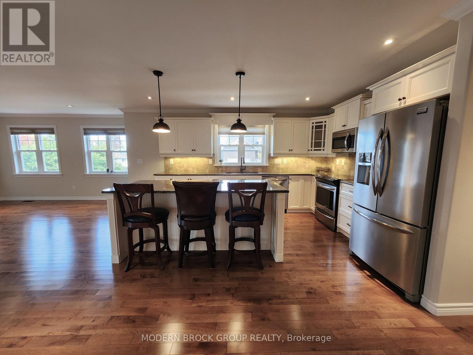 158 Wildwood Crescent — photo 17