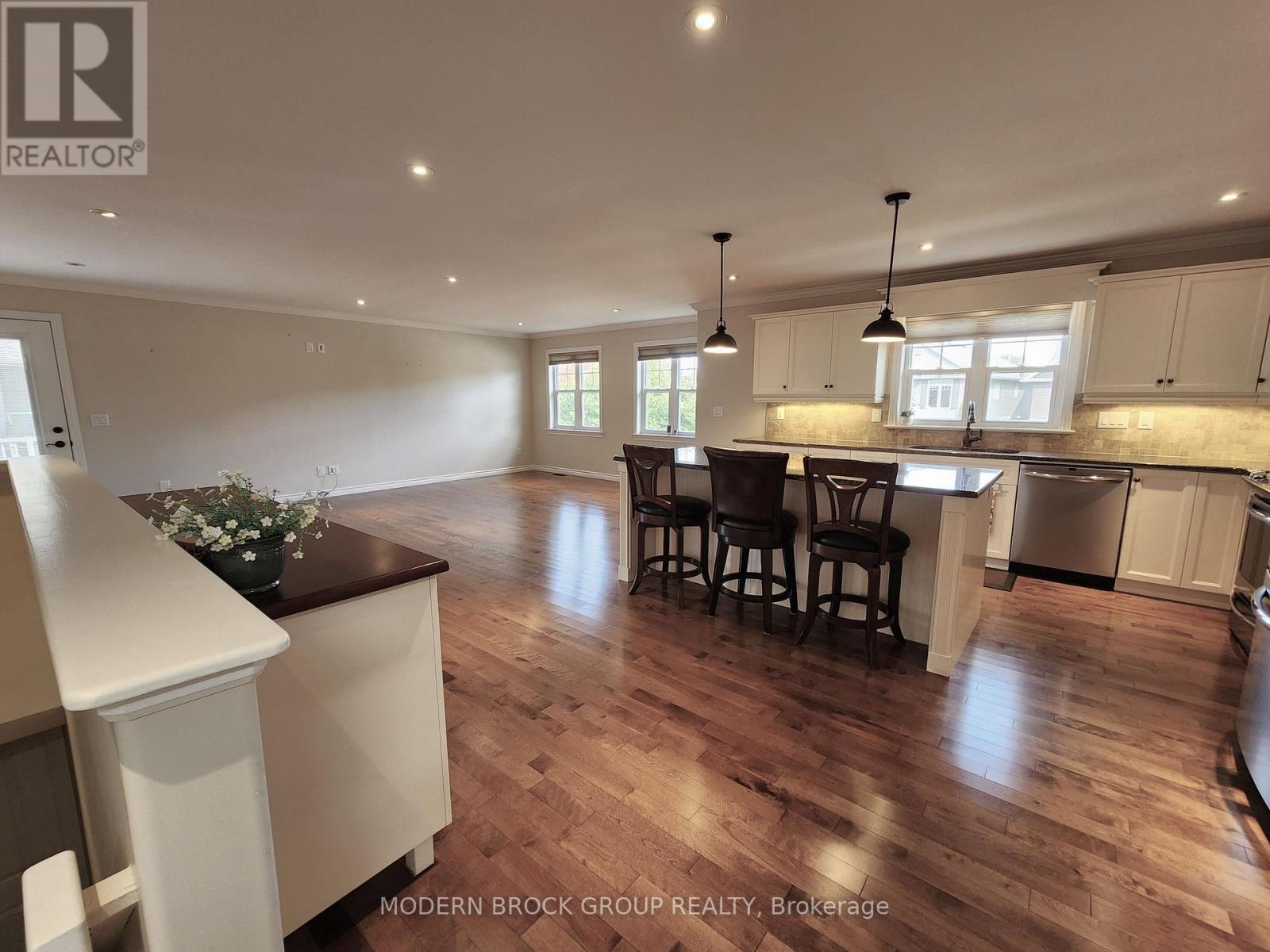 158 Wildwood Crescent — photo 21