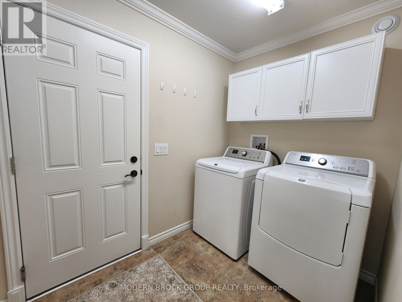 158 Wildwood Crescent — photo 32