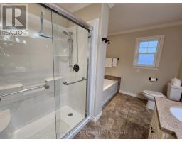 158 Wildwood Crescent, Brockville, ON K6V0A8 Photo 29