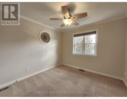 158 Wildwood Crescent, Brockville, ON K6V0A8 Photo 38