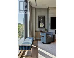 501 - 1 Roxborough Street E, Toronto, ON M4W1V5 Photo 18