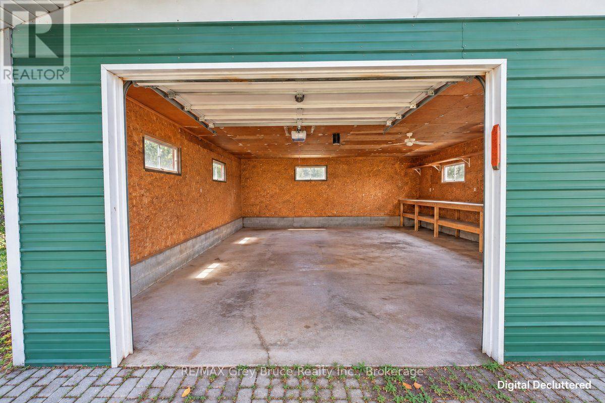 243 MCCULLOUGH LAKE DRIVE - 15