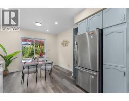 150 Bankside Drive, Kitchener, ON N2N3E4 Photo 14