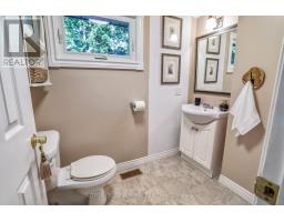 1087 Elm Road, Innisfil, ON L0L1C0 Photo 13