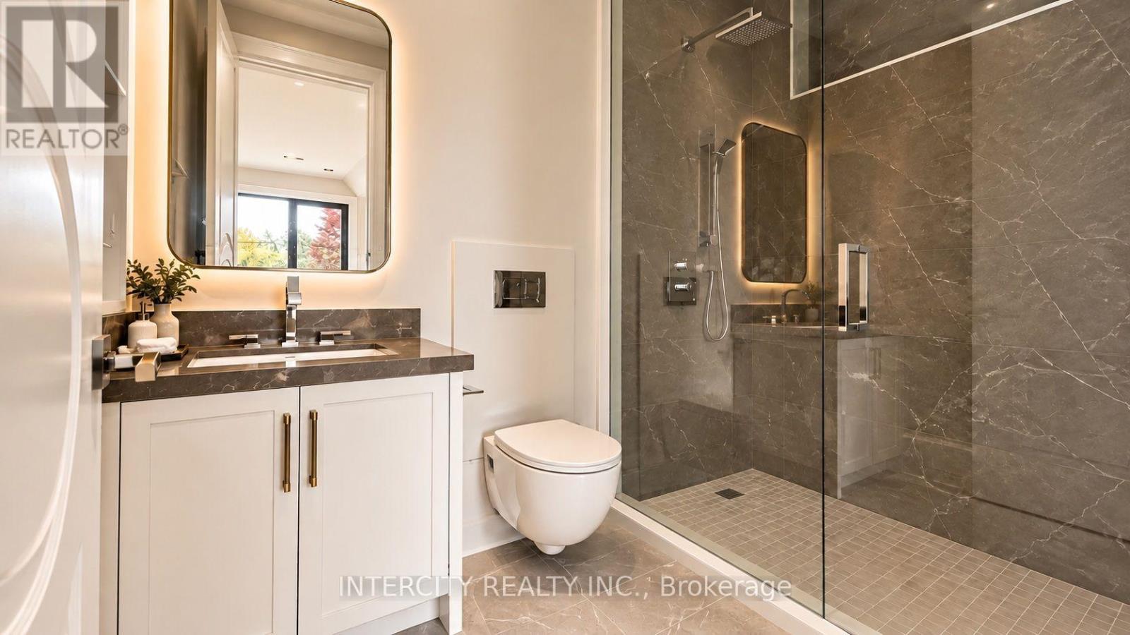 1 Silvergrove Road — photo 30
