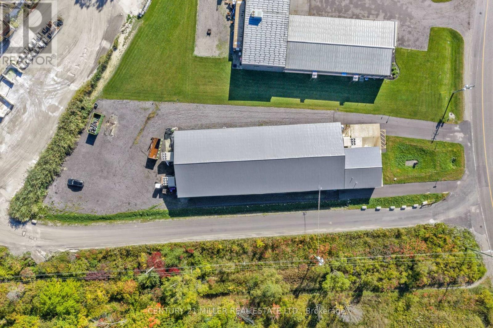 32 Clearview Drive West — photo 14