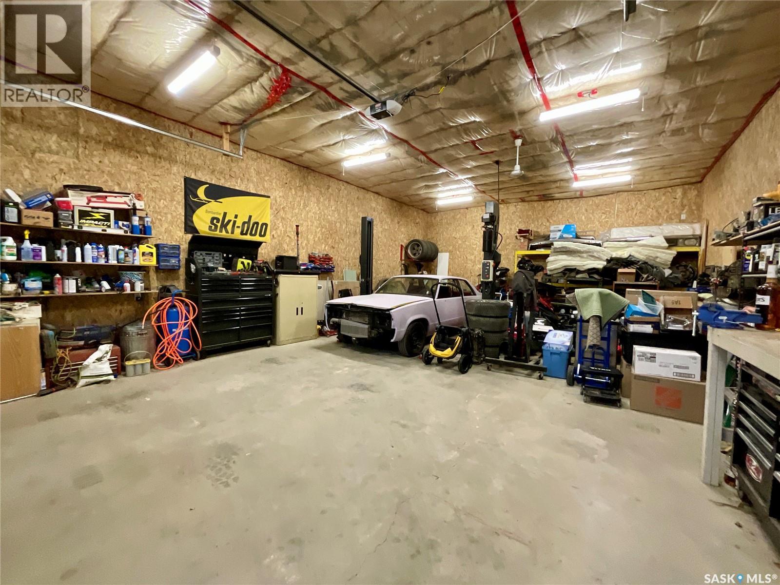 55 WALDEN CRESCENT - 15