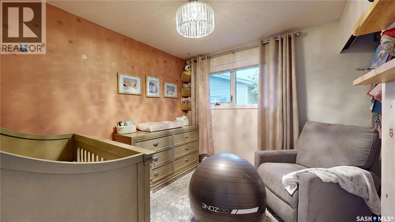 55 WALDEN CRESCENT - 58