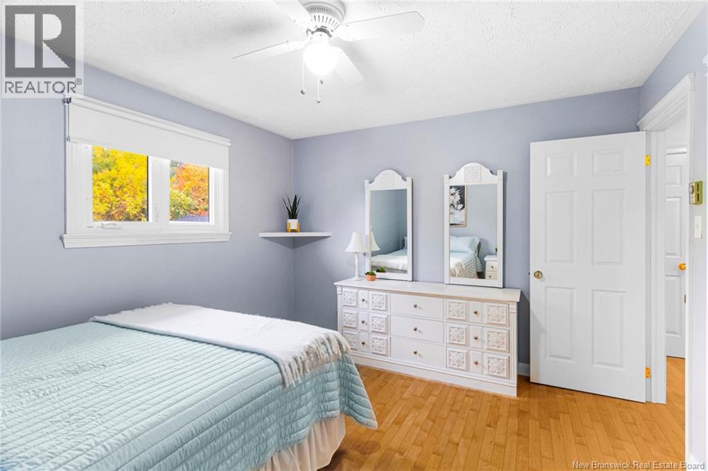 106 Hemlock Avenue - 18