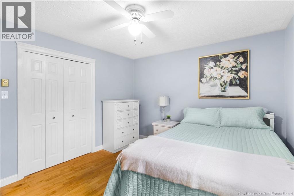 106 Hemlock Avenue - 19