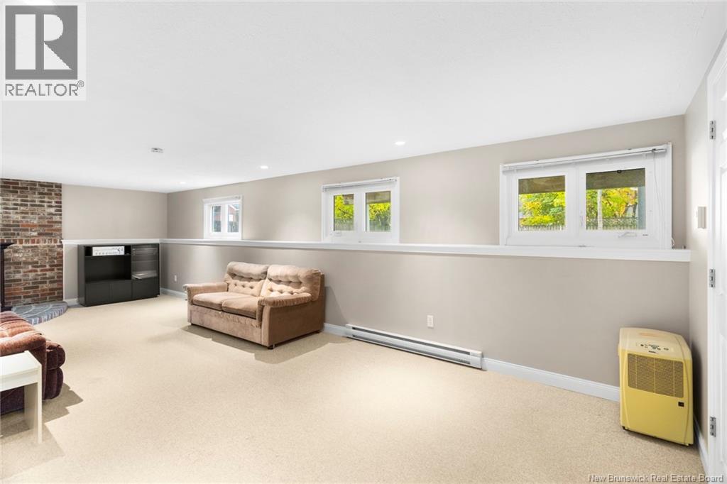 106 Hemlock Avenue - 28