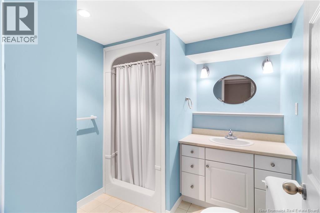 106 Hemlock Avenue - 35