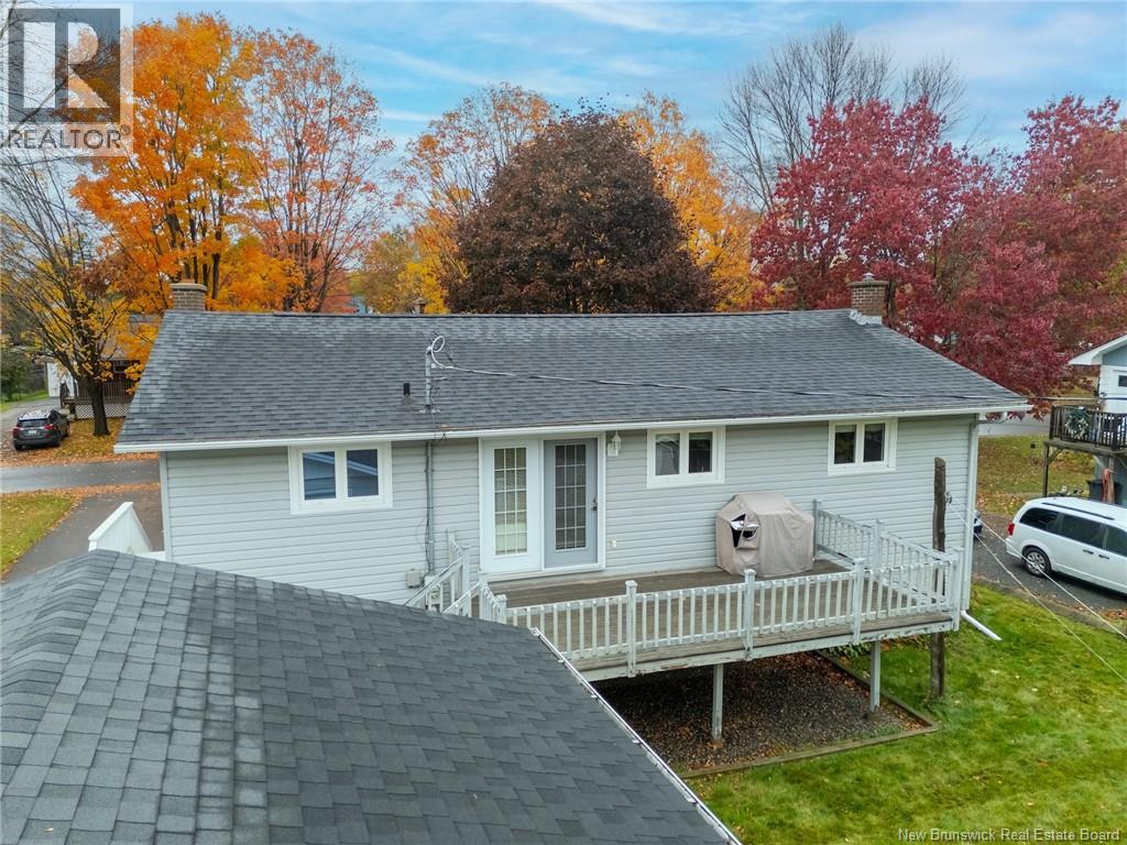 106 Hemlock Avenue - 42