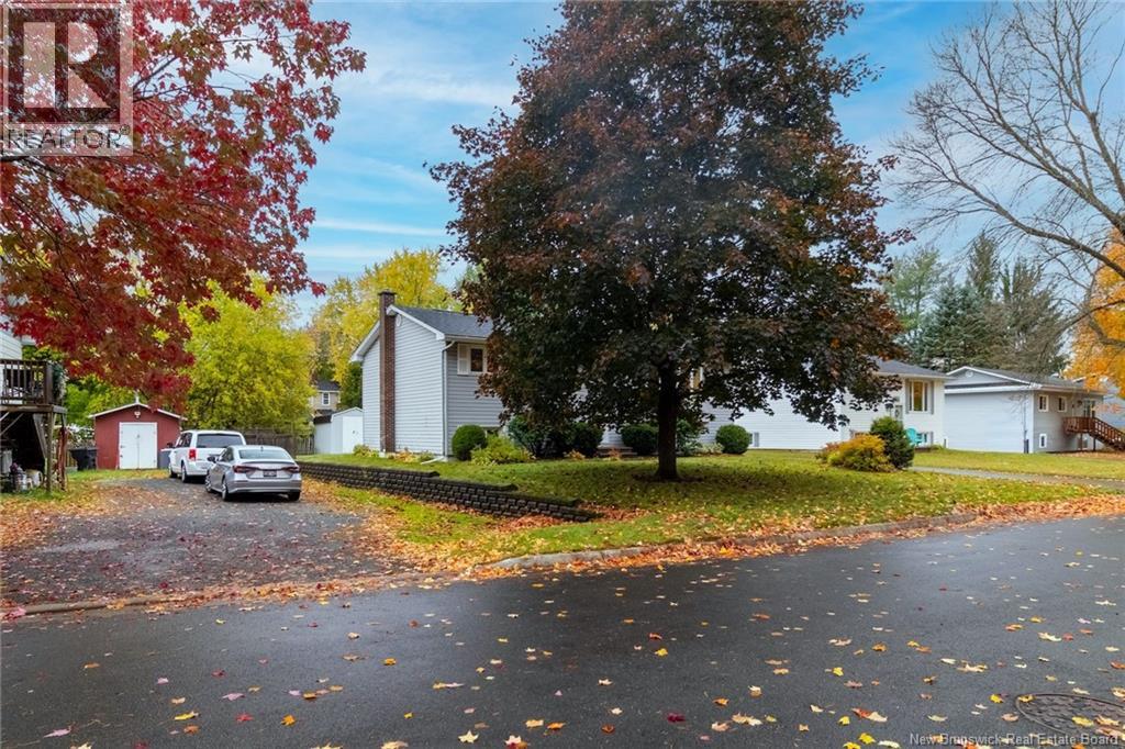 106 Hemlock Avenue - 49