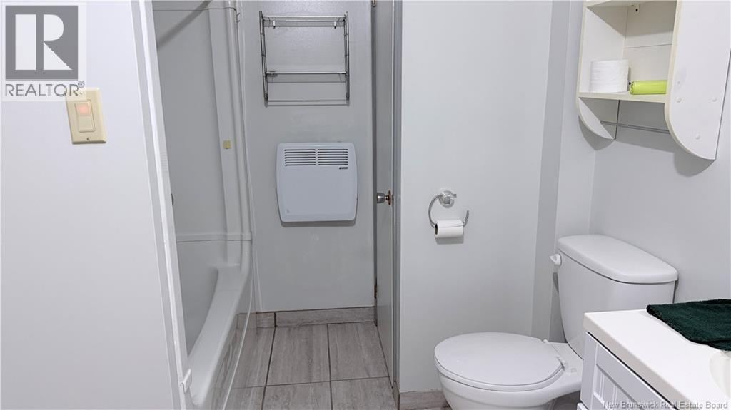 605 5th Ave - 25