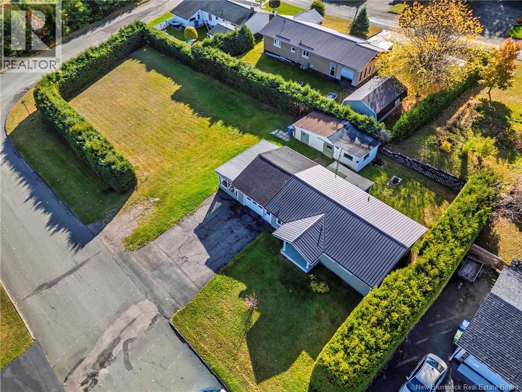 605 5th Ave - 4