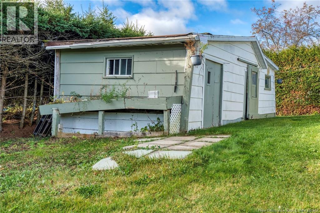 605 5th Ave - 7
