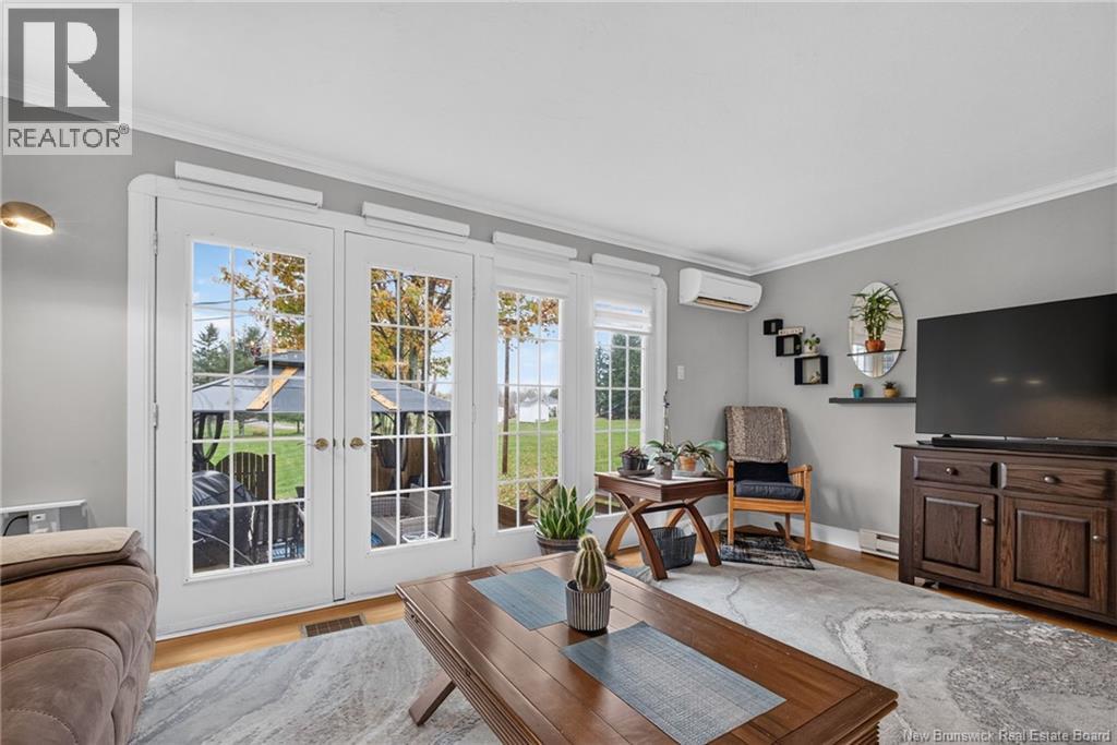 55 Des Roches Street - 12