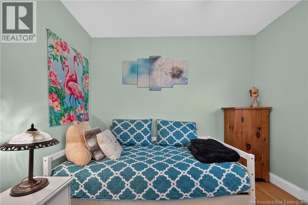 55 Des Roches Street - 19