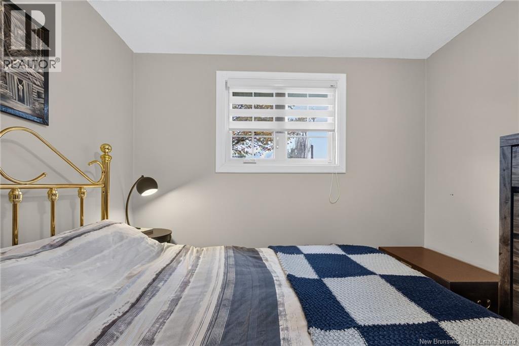 55 Des Roches Street - 24
