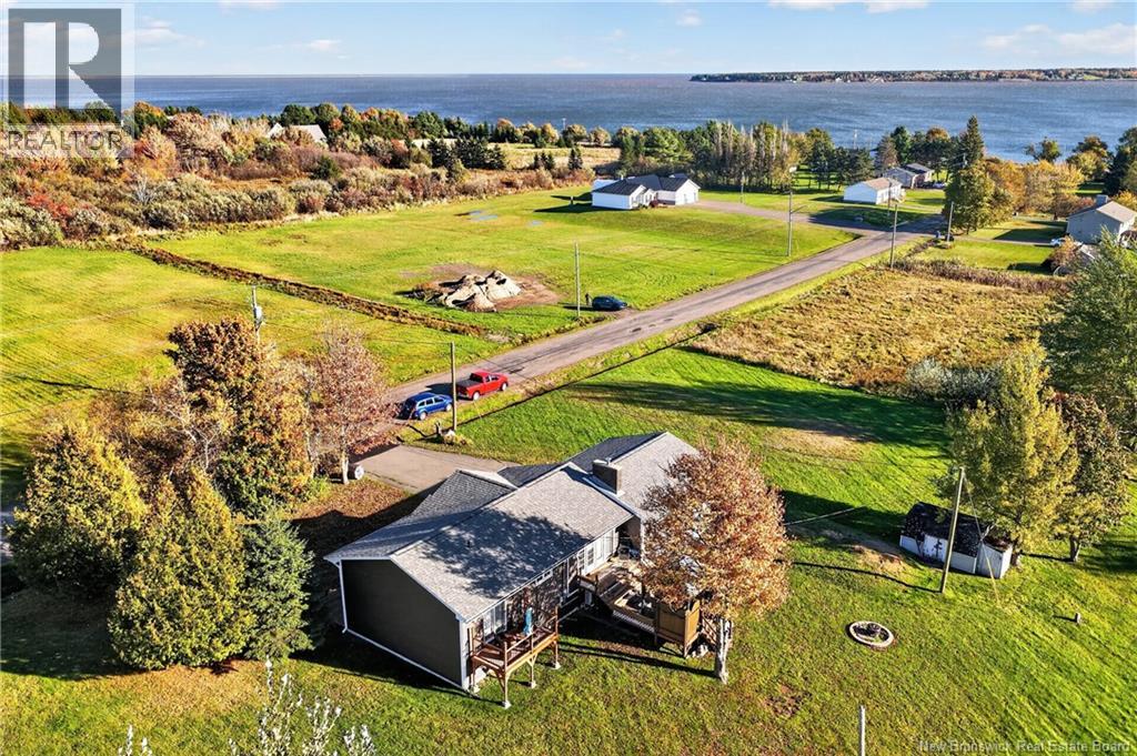 55 Des Roches Street - 40