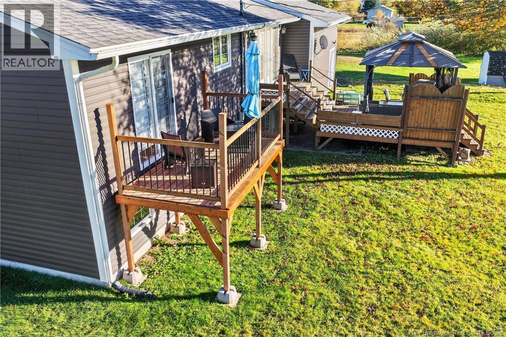 55 Des Roches Street - 45