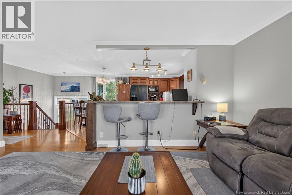 55 Des Roches Street - 9