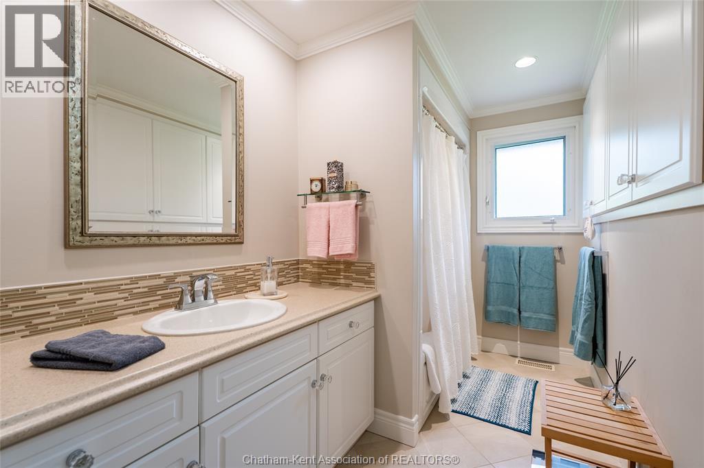19 Glengarry CRESCENT - 23