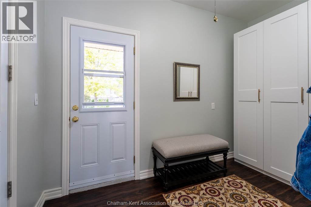 19 Glengarry Crescent — photo 37