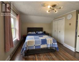 Bedroom 3 - 19 Cedar Street, Belleville, ON K8P3L8 Photo 12