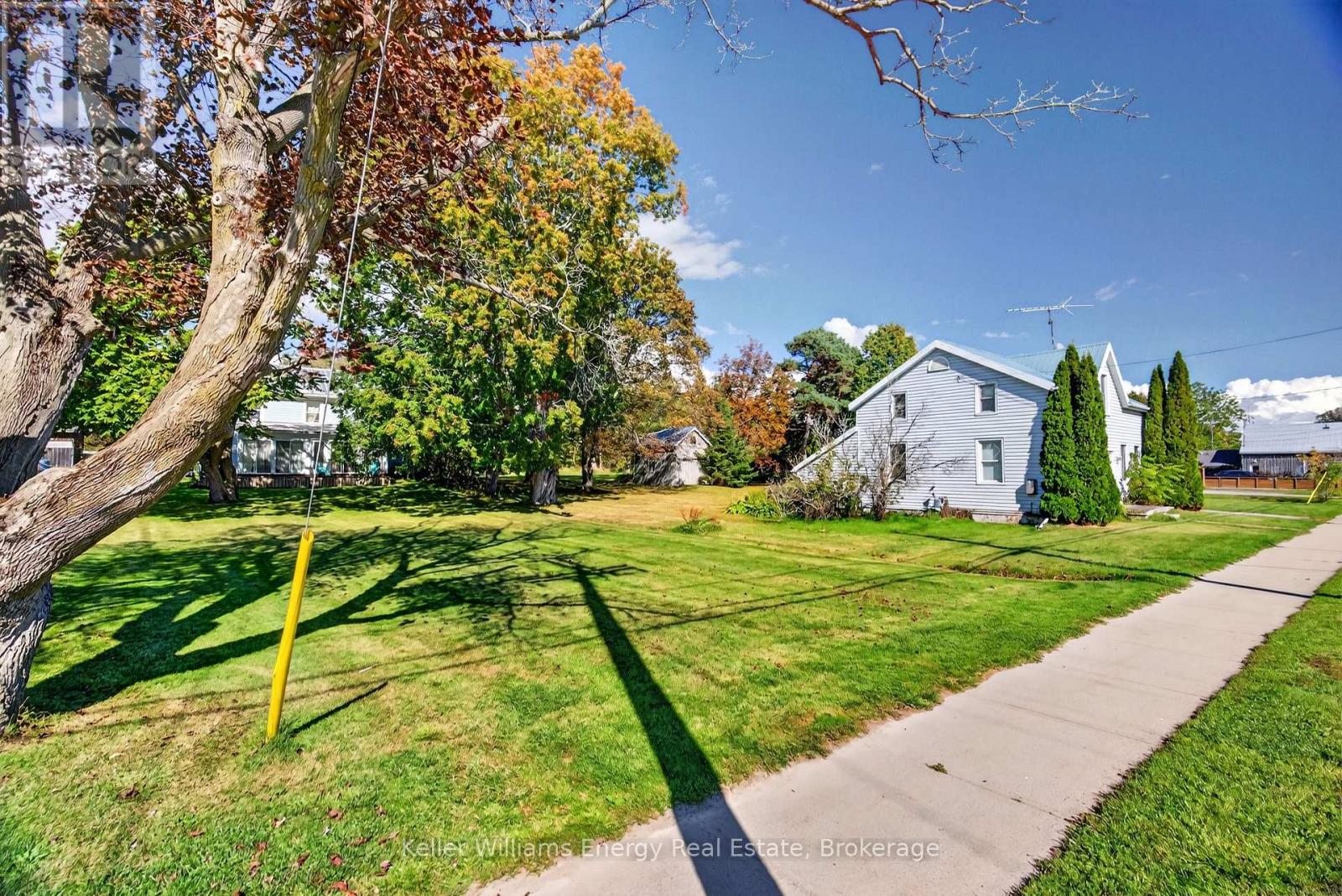 176 Wellington Main Street — photo 13