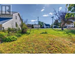 176 Wellington Main Street, Prince Edward County, ON K0K3L0 Photo 11