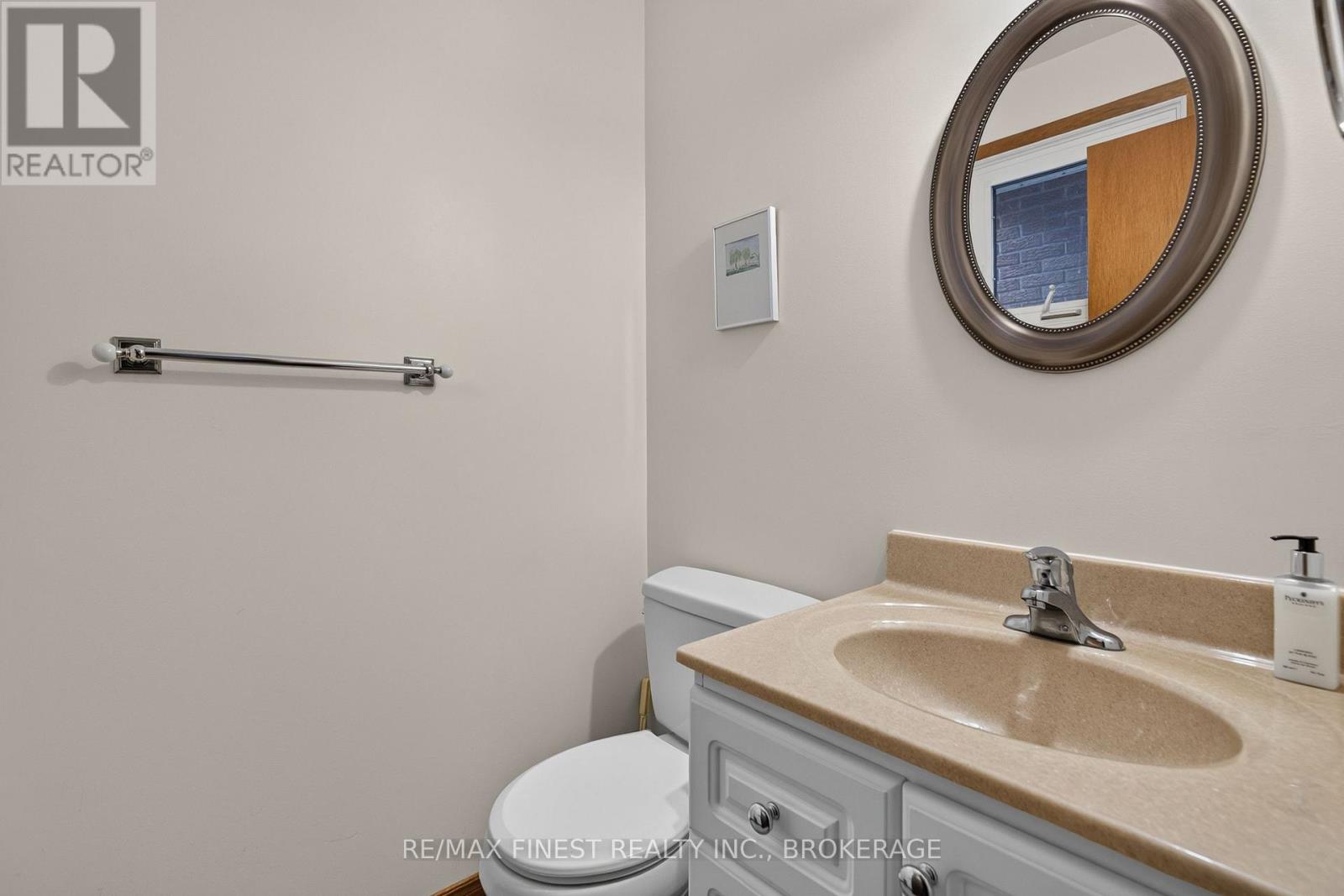 794 Butternut Street — photo 10