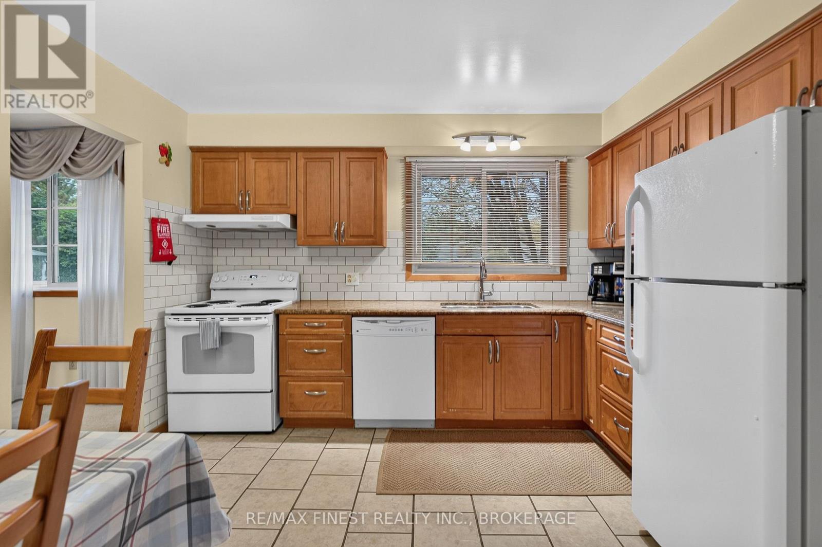 794 Butternut Street — photo 11