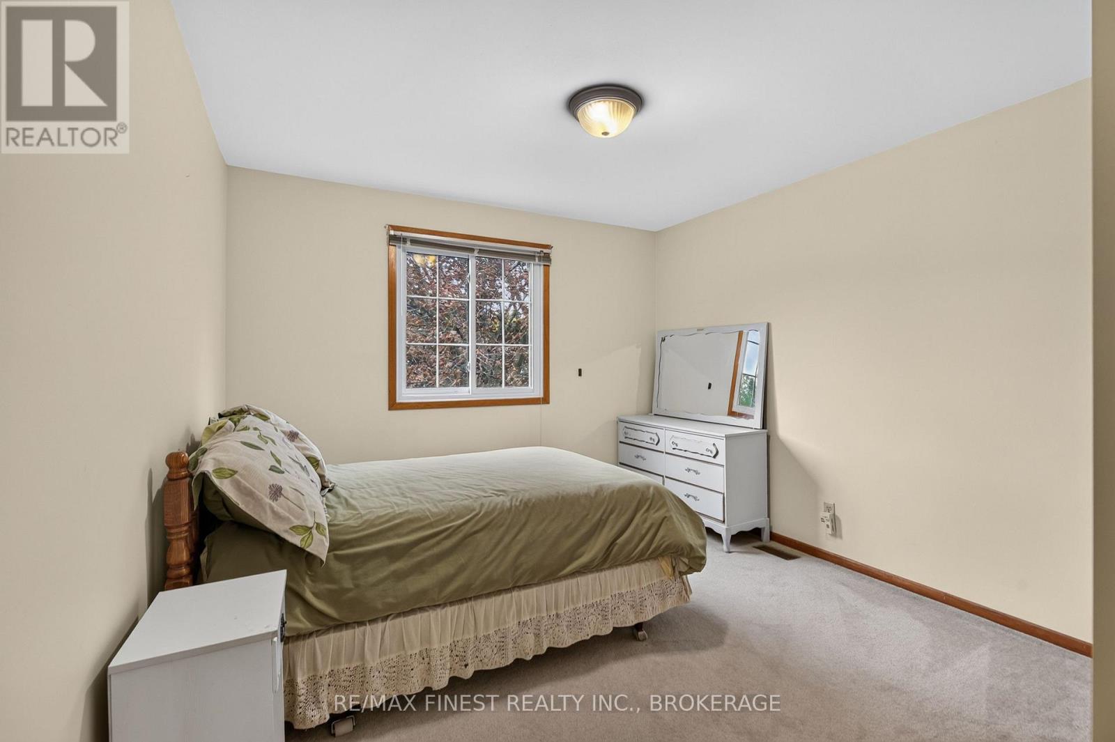 794 BUTTERNUT STREET - 25