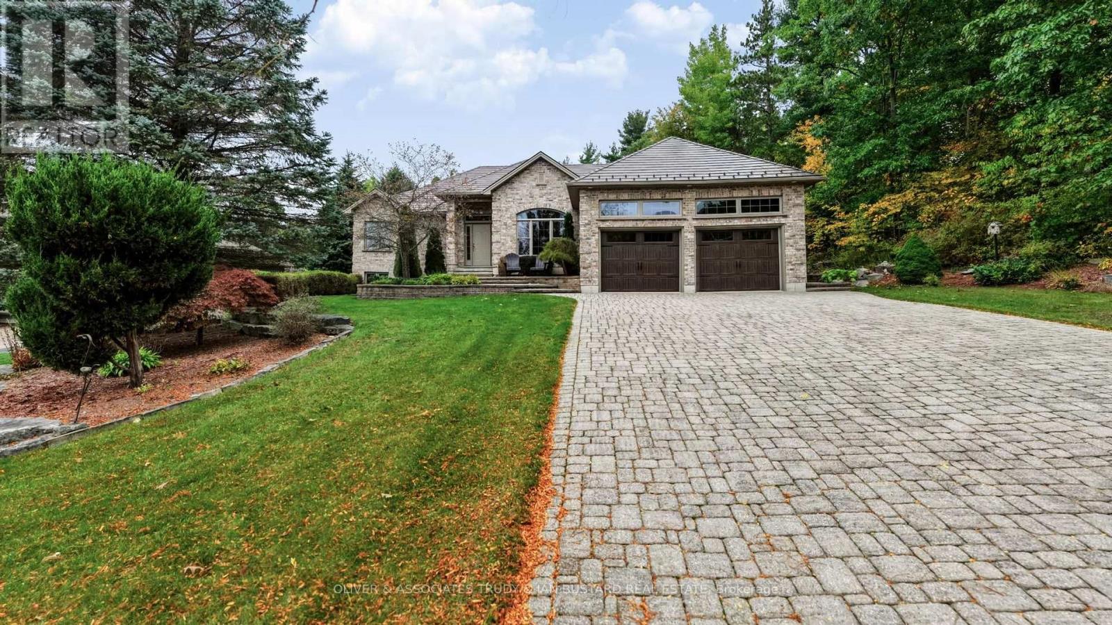 10075 Jennison Crescent — photo 44