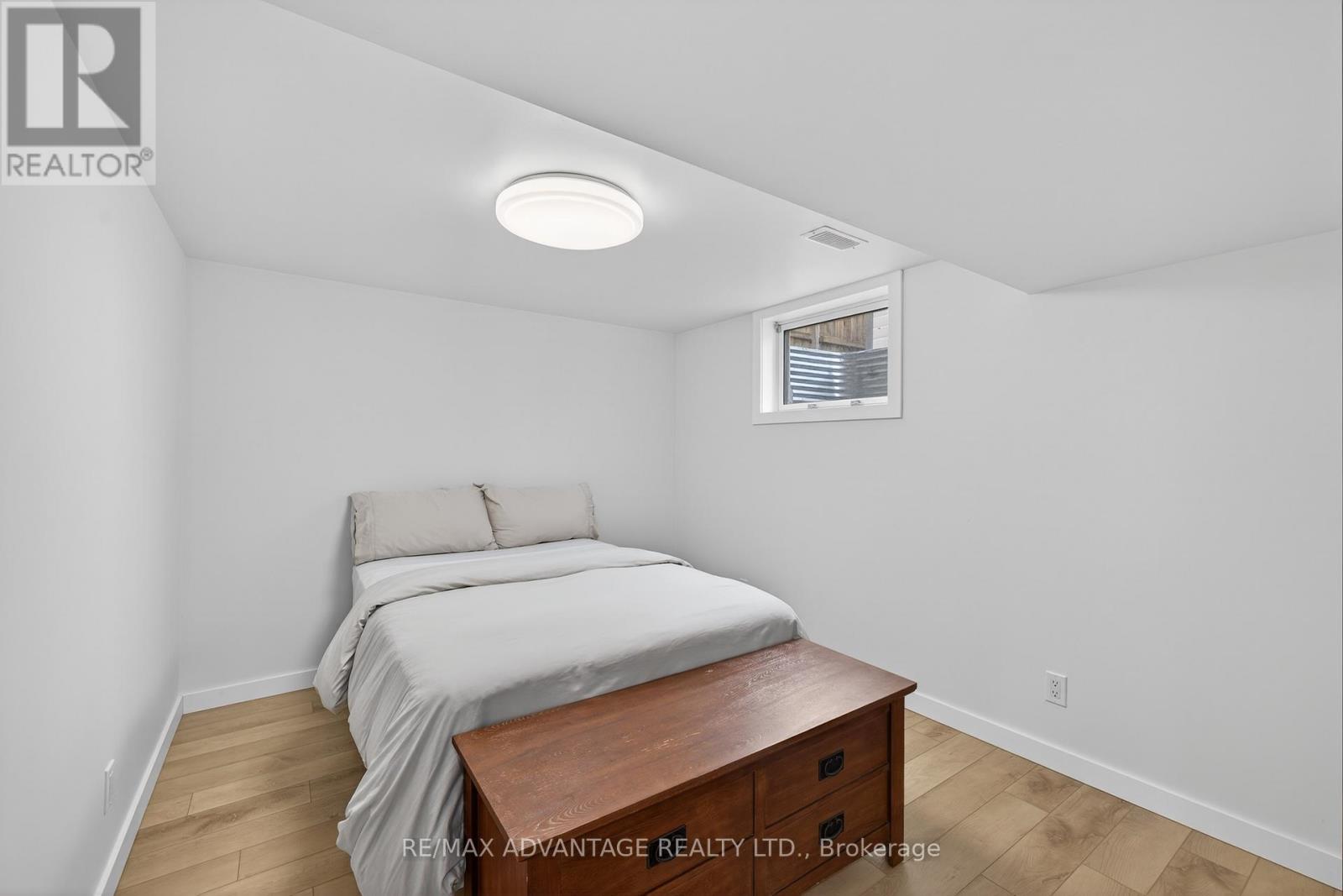60 Wexford Avenue — photo 31
