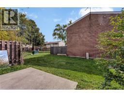 2755 Meadowbrook Lane Unit# 11, Windsor, ON N8T2Y6 Photo 21