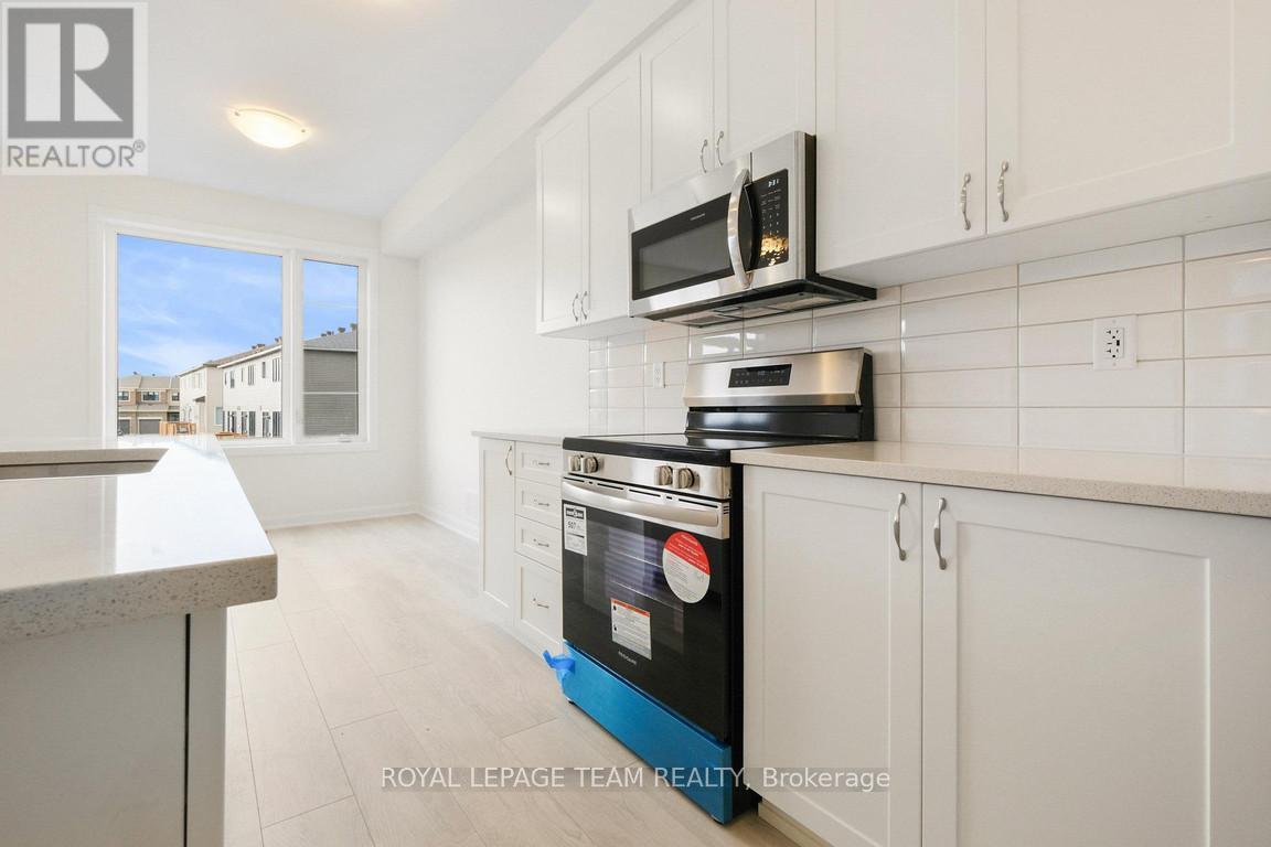 975 Athenry Court — photo 12