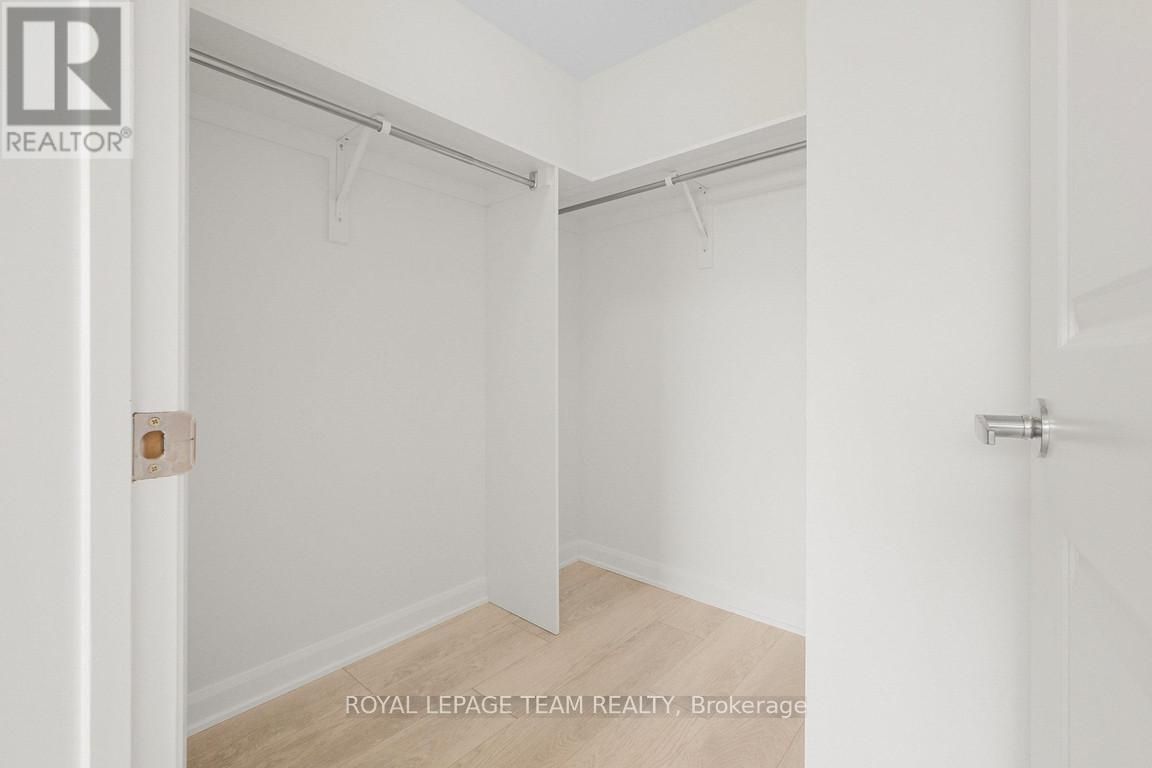 975 Athenry Court — photo 21