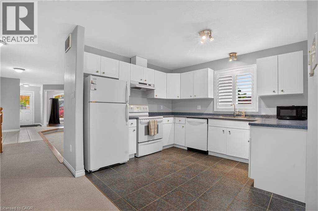 10 Pattison Place — photo 13