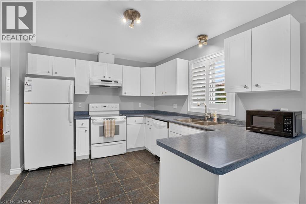 10 Pattison Place — photo 14