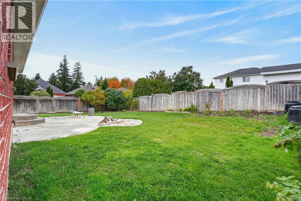 10 Pattison Place — photo 47