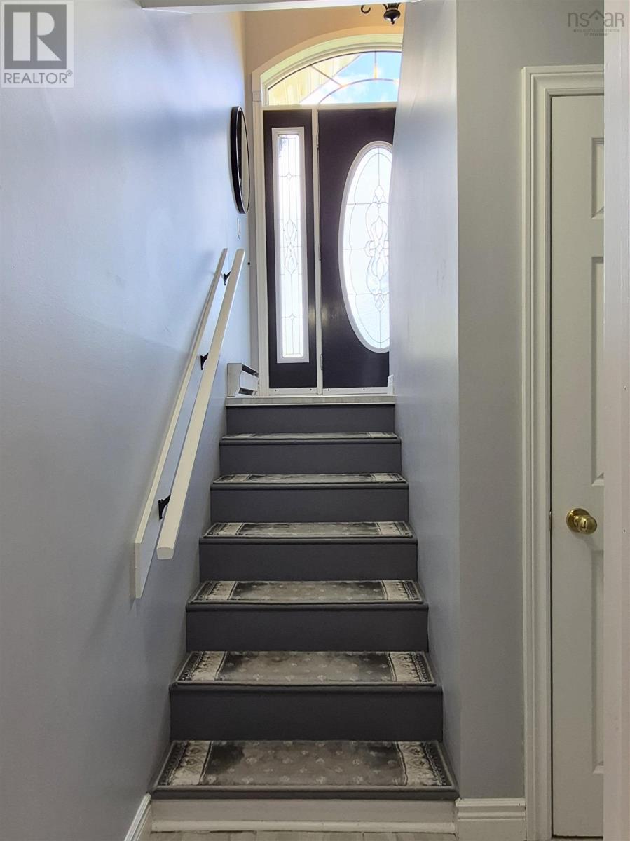 Property 32 of 49 of 48 Townshend Avenue
