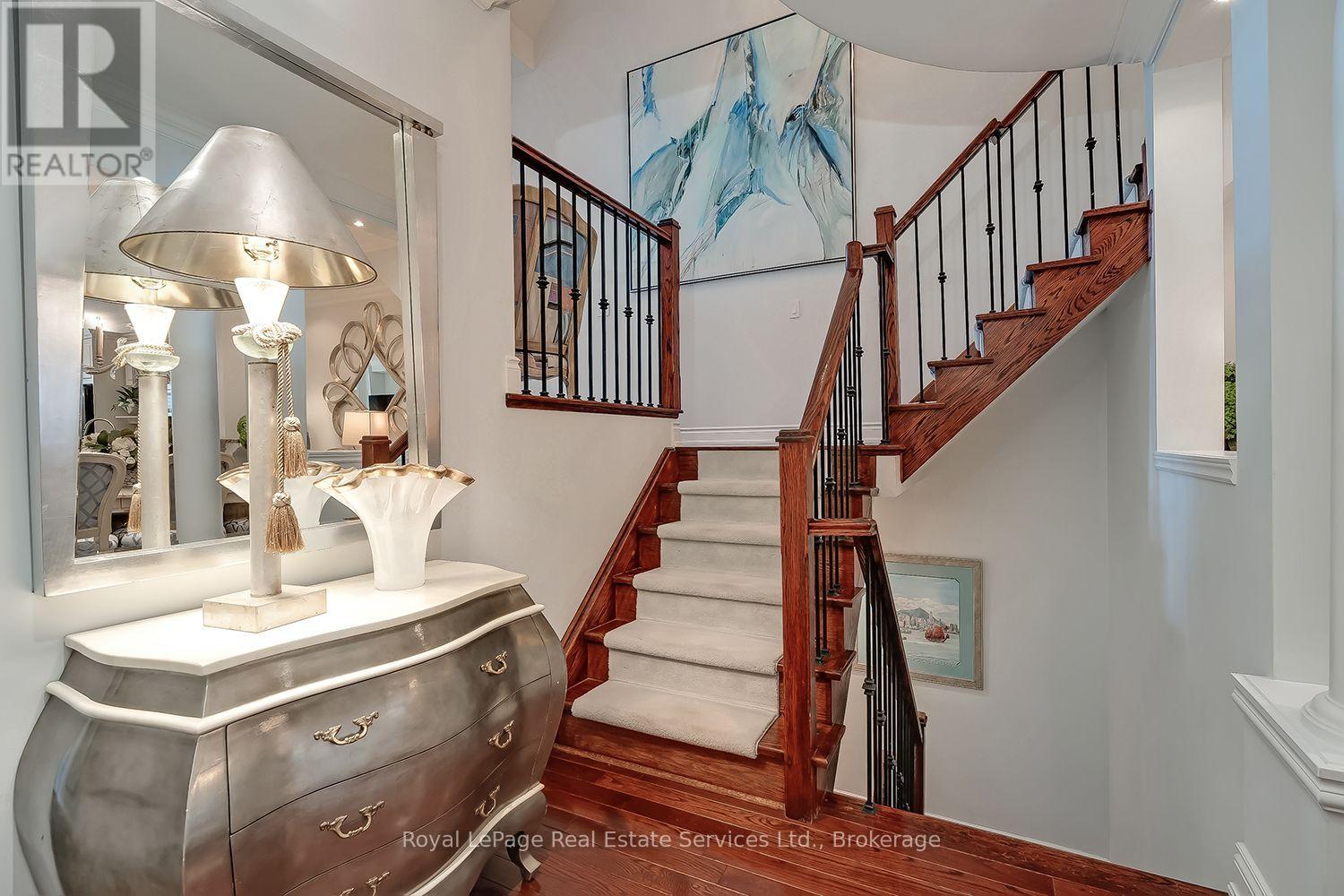 207 TAWNY CRESCENT - 15