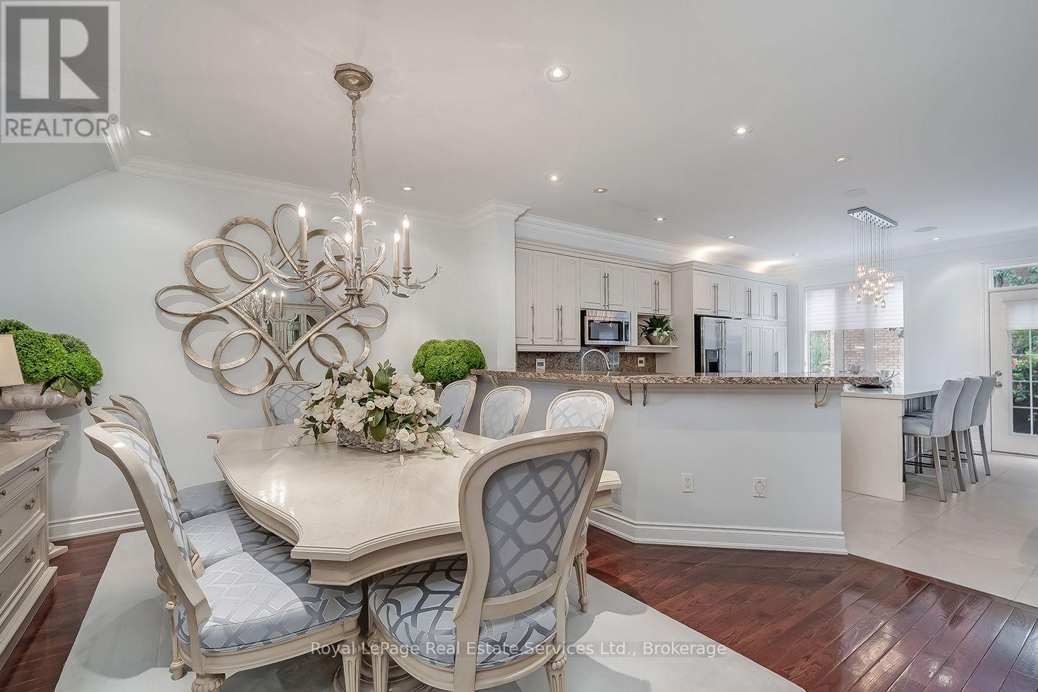 207 TAWNY CRESCENT - 6