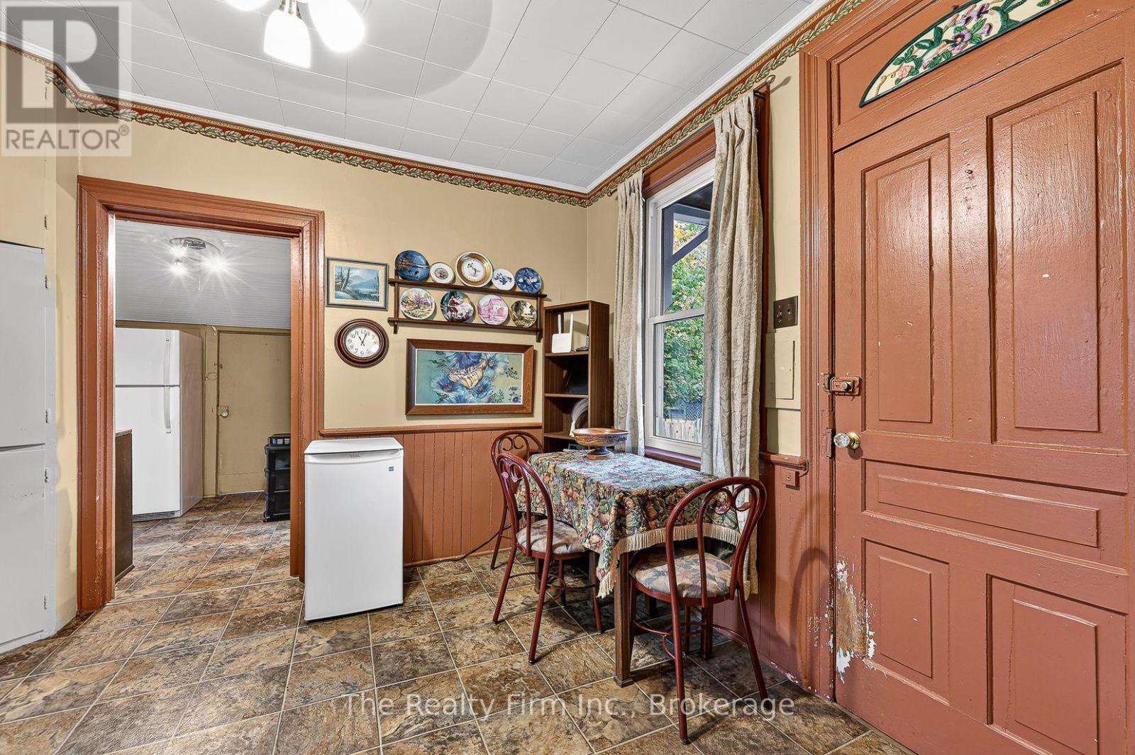 741 Nelson Street — photo 18